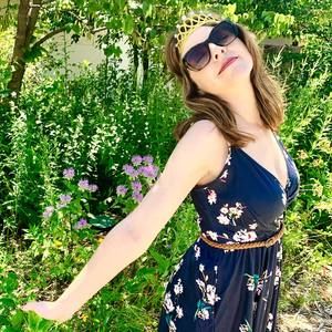 Meet your Posher, Melanie